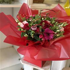 Florist Choice Hand Tied in Water